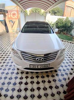 هیوندای ازێرا